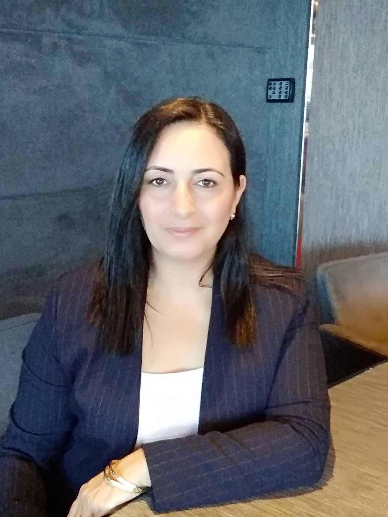 Gisele - Consultora Silvano Leilões